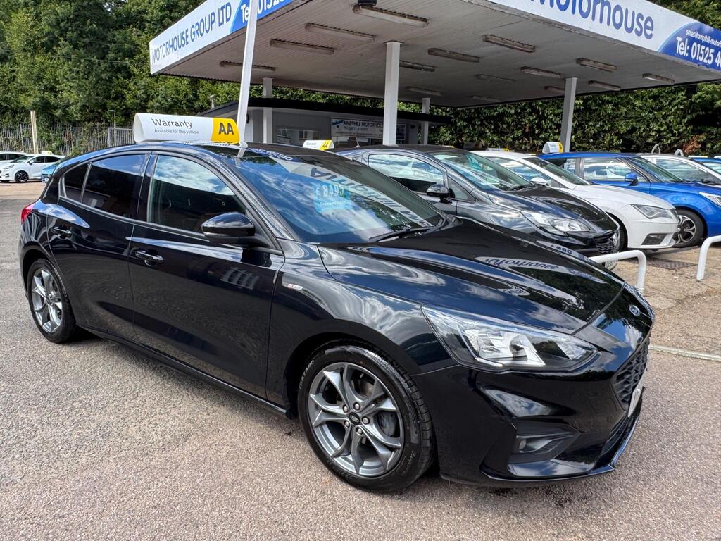 Ford Focus Hatchback 1.0T EcoBoost ST-Line Euro 6 (s/s) 5dr