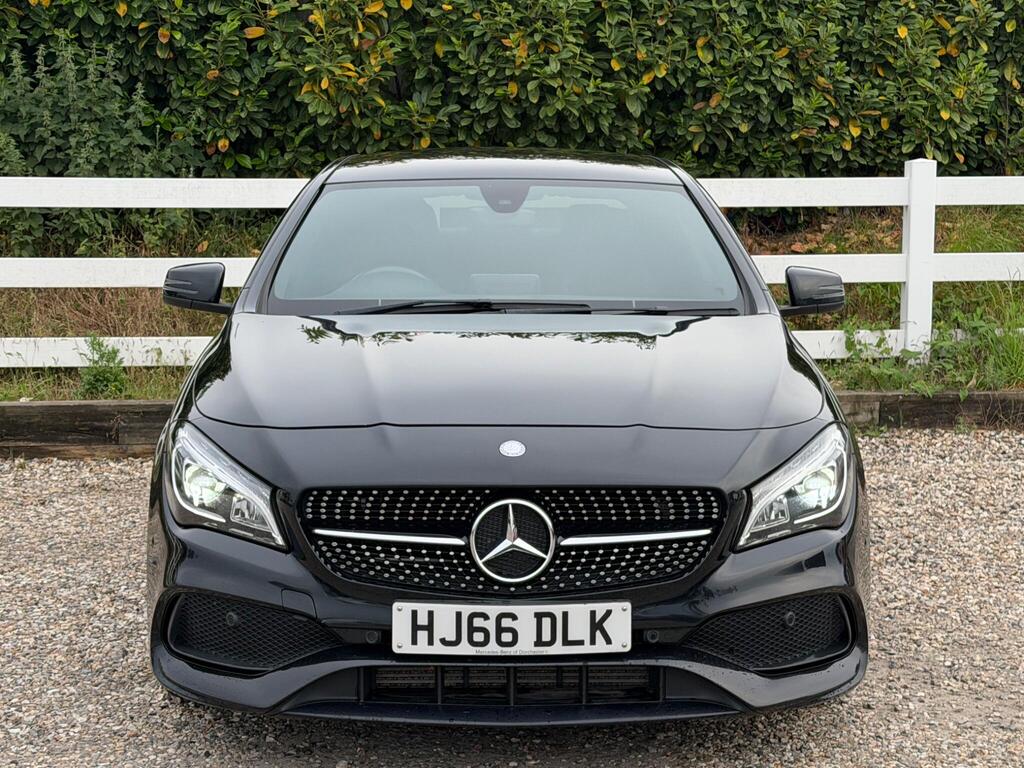 2016 Mercedes-Benz CLA thumbnail 4
