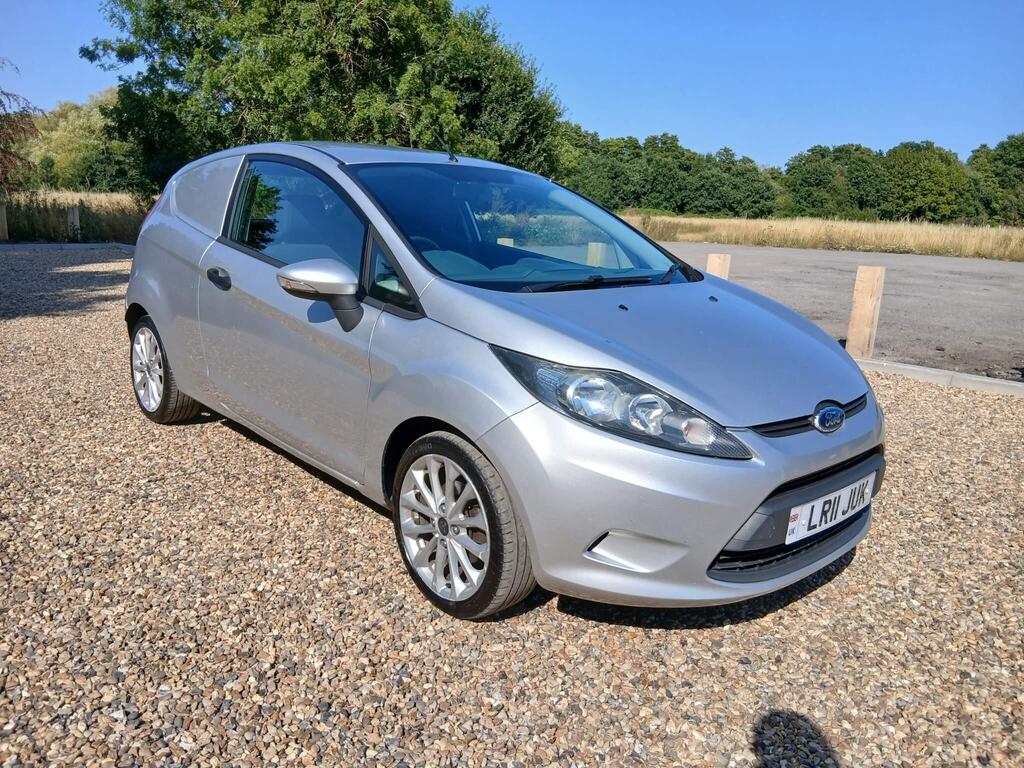 Ford Fiesta Van