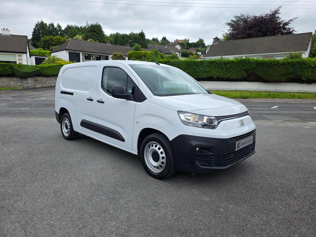 Fiat Doblo Panel Van 1.5 BlueHDi 1000Kg Maxi LWB Euro 6 (s/s) 6dr