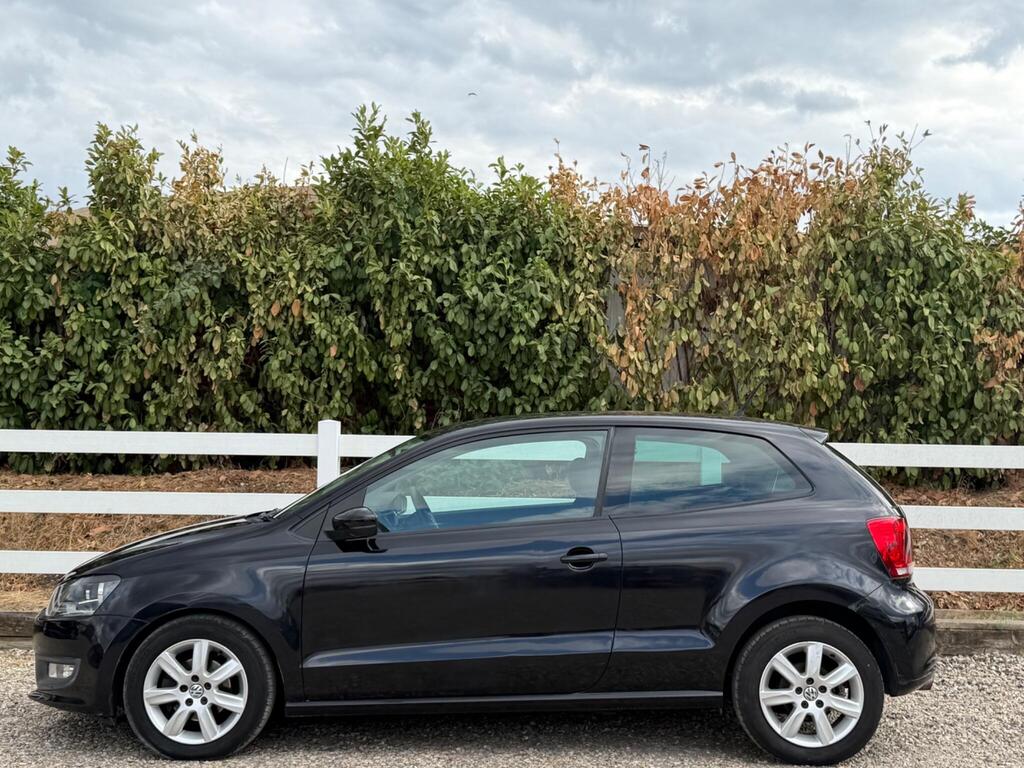 2012 Volkswagen Polo thumbnail 9