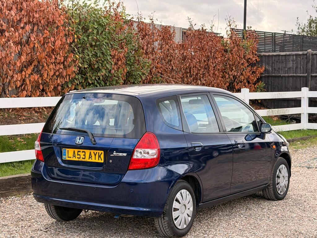 2004 Honda Jazz thumbnail 19