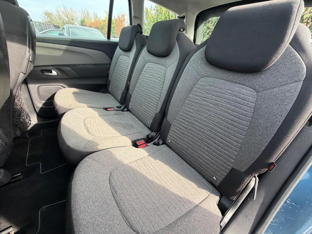 2016 Citroen Grand C4 Picasso thumbnail 23