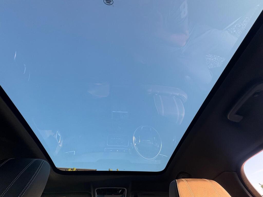 Land Rover Range Rover Velar 2.0 D240 R-Dynamic S Auto 4WD Euro 6 (s/s) 5dr thumbnail 49