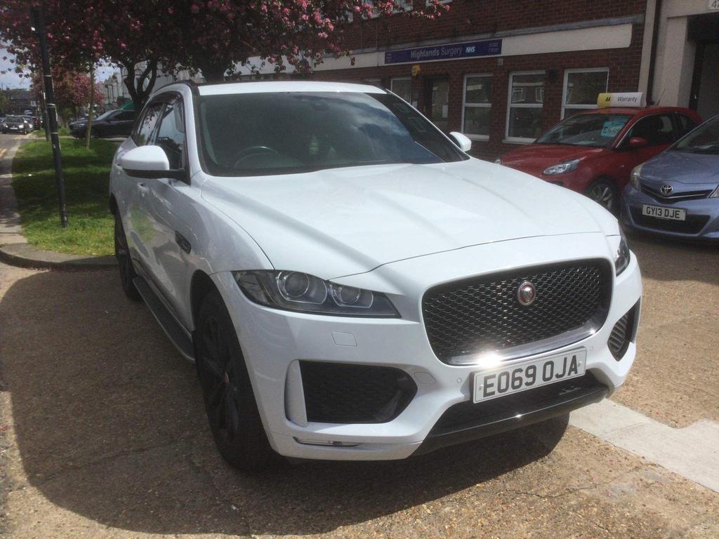 Jaguar F-PACE SUV 2.0 D180 Chequered Flag Auto AWD Euro 6 (s/s) 5dr