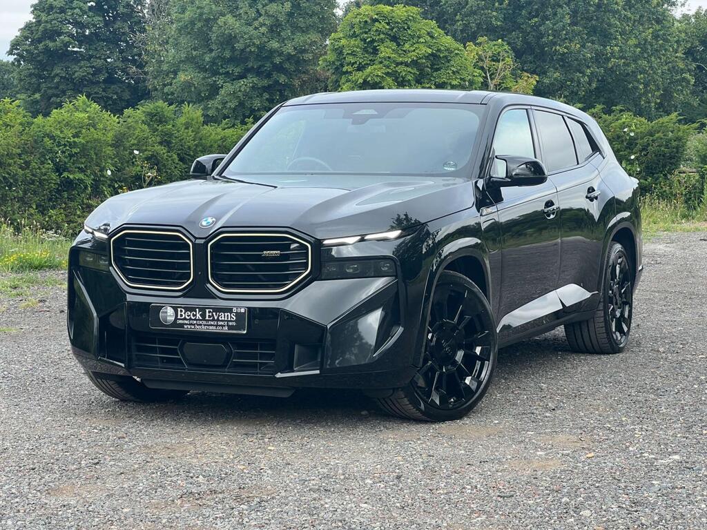BMW XM