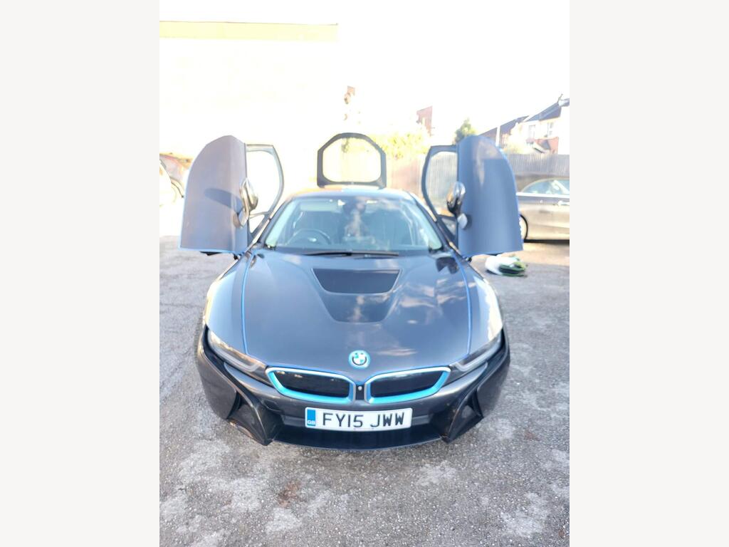 BMW i8