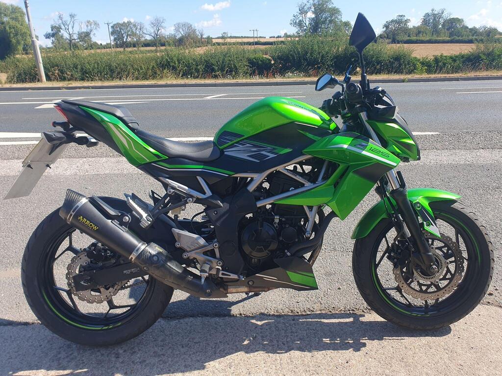 Kawasaki Z125 Naked 125 Supernaked Euro 4