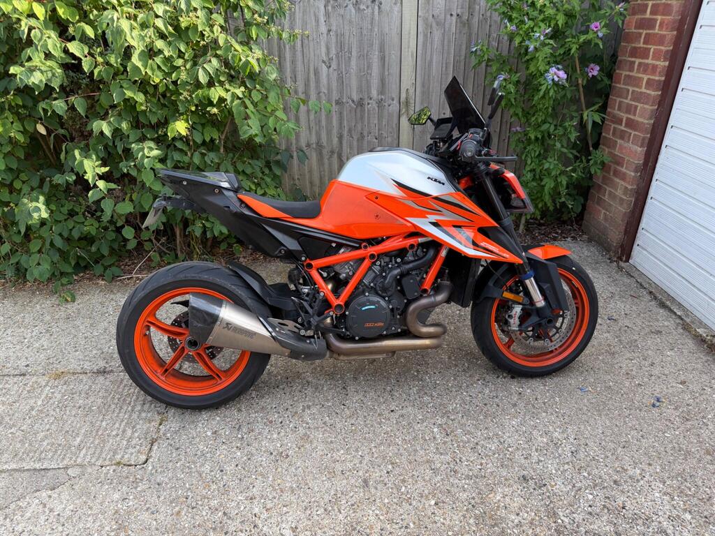 KTM 1290 Super Duke R