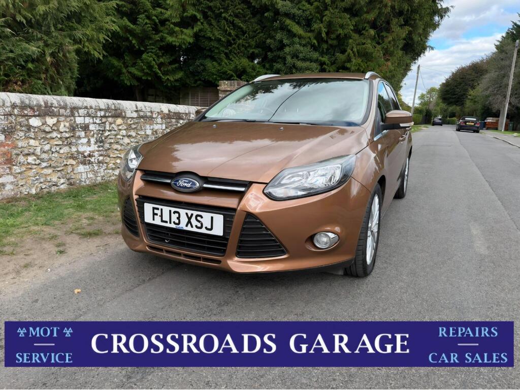 Ford Focus Estate 1.0T EcoBoost Zetec Euro 5 (s/s) 5dr