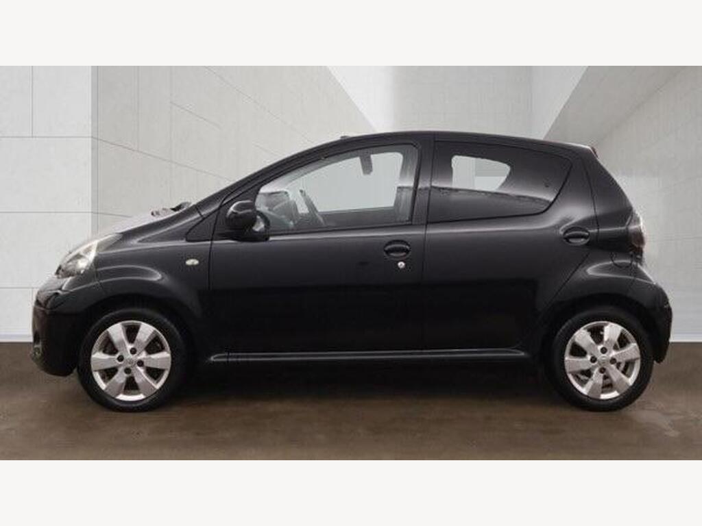 2012 Toyota AYGO thumbnail 3