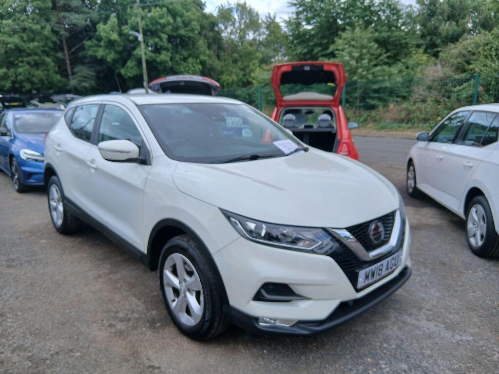 Nissan Qashqai SUV 1.2 DIG-T Acenta Euro 6 (s/s) 5dr