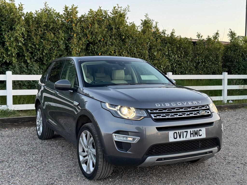 2017 Land Rover Discovery Sport thumbnail 3
