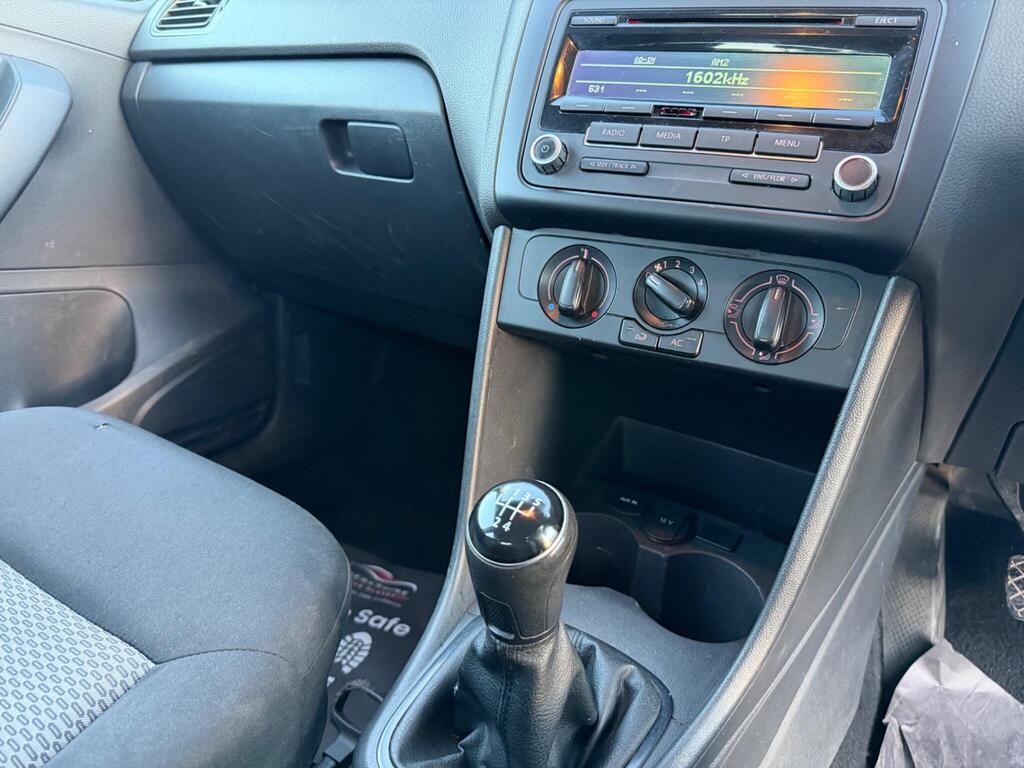 2014 Volkswagen Polo thumbnail 14