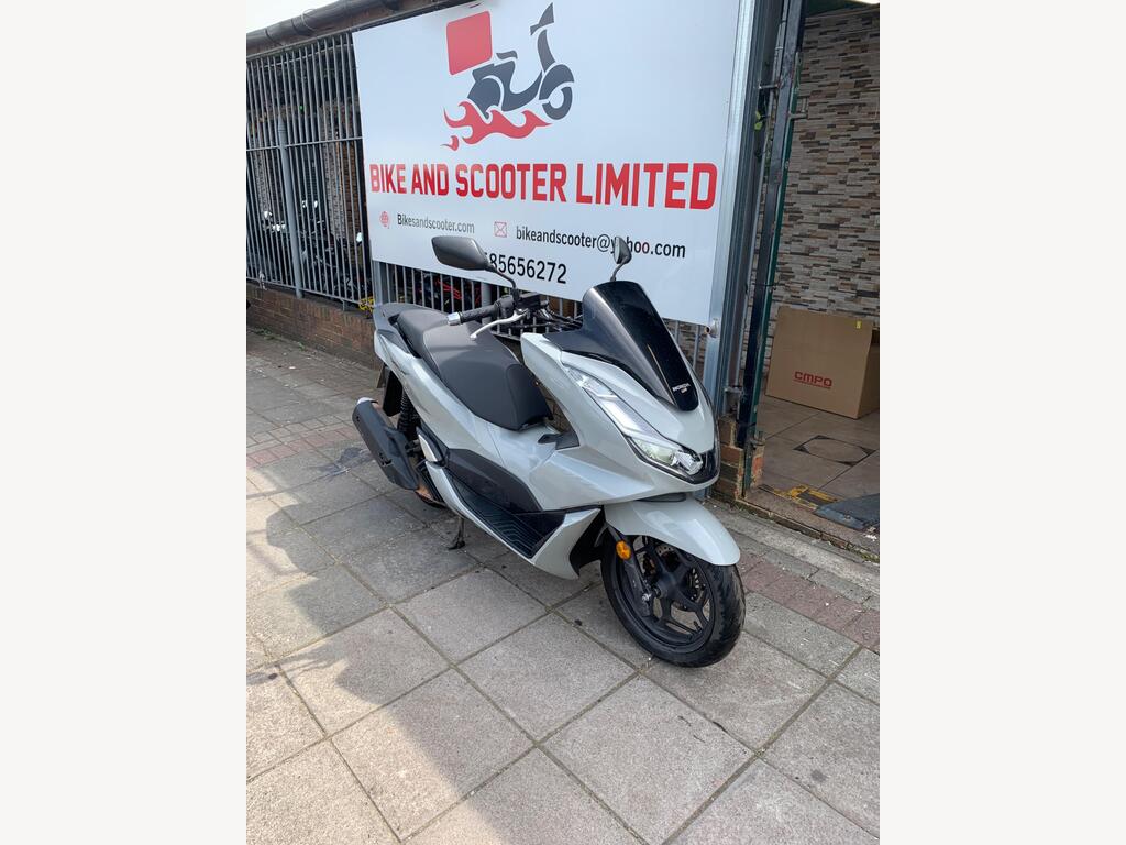 Honda PCX125 Scooter 125 CVT V-Belt Euro 5