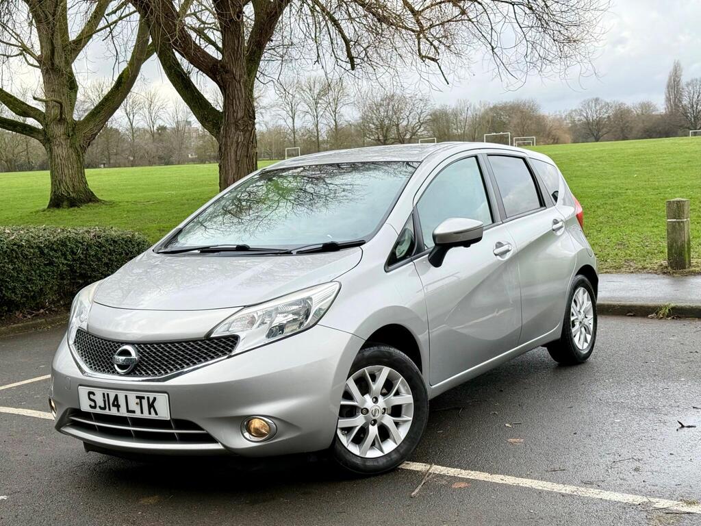 Nissan Note Hatchback 1.2 12V Acenta Premium Euro 5 (s/s) 5dr