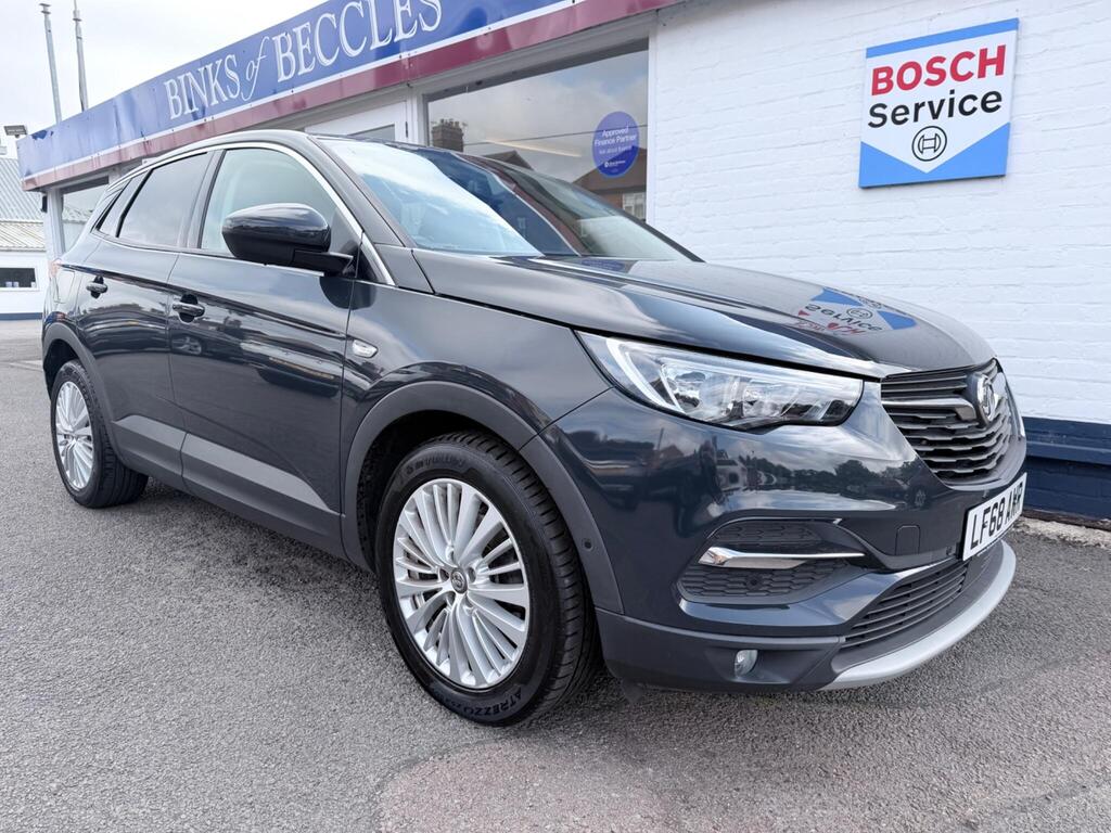 Vauxhall Grandland X SUV 1.2 Turbo Tech Line Nav Euro 6 (s/s) 5dr