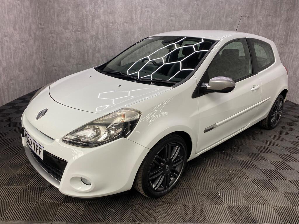 Renault Clio Hatchback 1.2 Dynamique TomTom Euro 5 3dr
