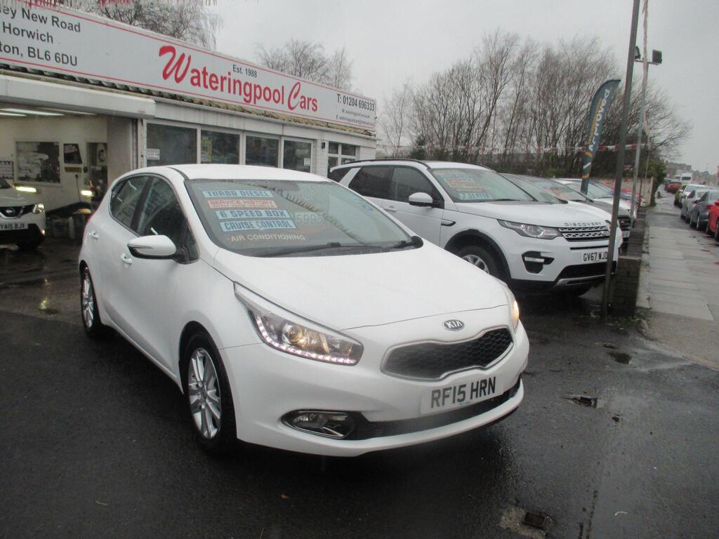 Kia Ceed Hatchback 1.6 CRDi EcoDynamics 2 Euro 5 (s/s) 5dr