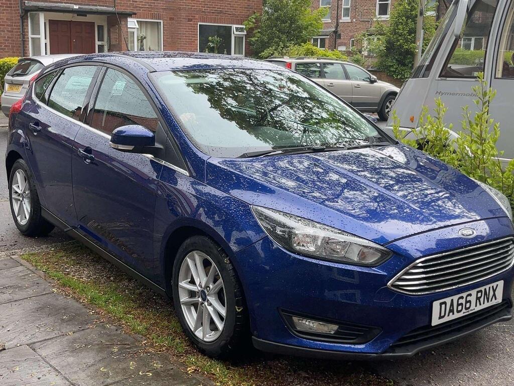 Ford Focus Hatchback 1.0T EcoBoost Zetec Euro 6 (s/s) 5dr