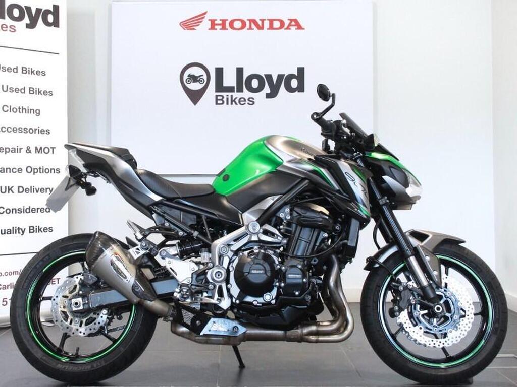 Kawasaki Z900