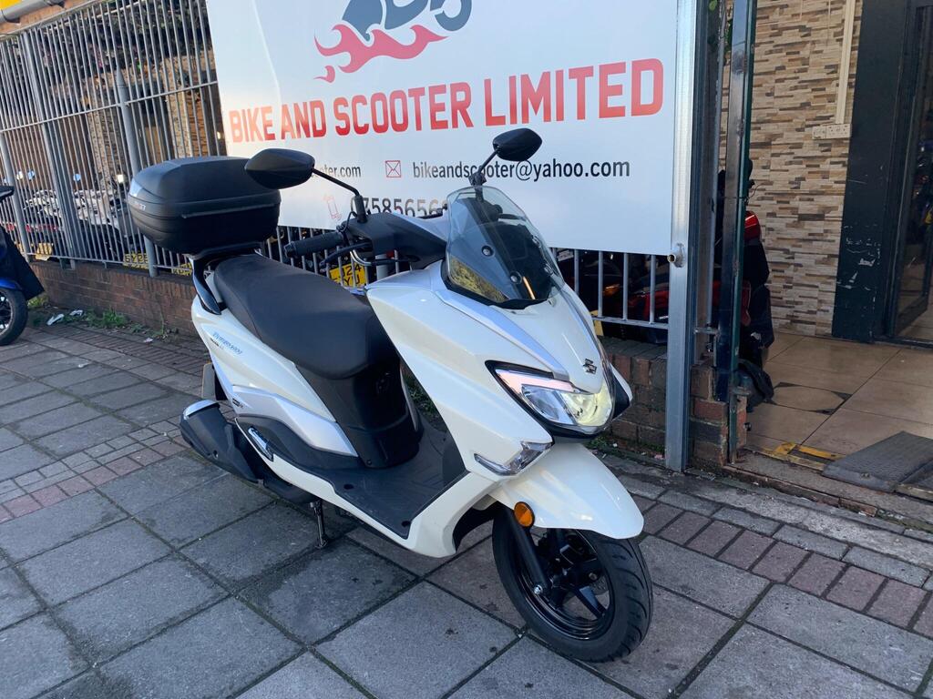 Suzuki Burgman Street 125EX Scooter 125 CVT Euro 5
