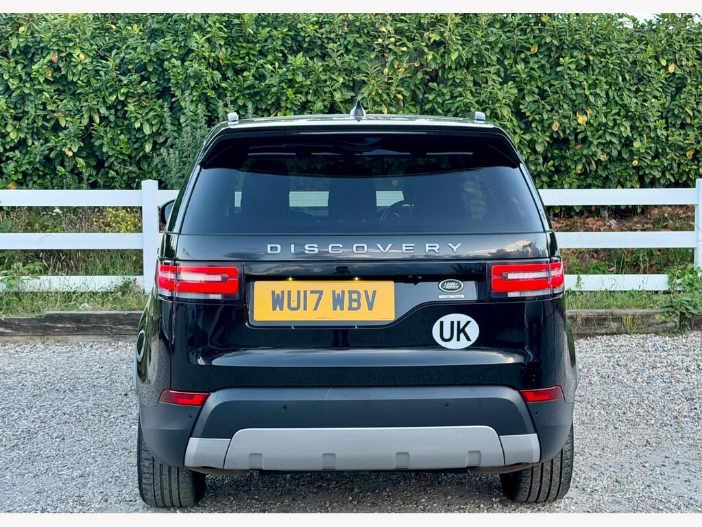 2017 Land Rover Discovery thumbnail 12