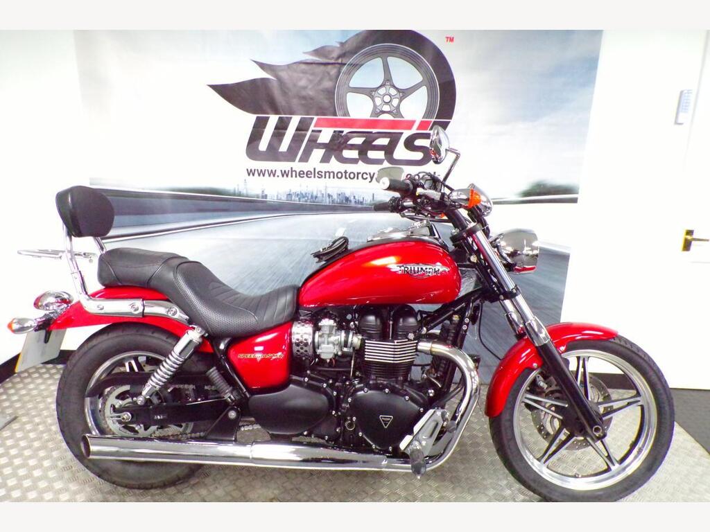 Triumph Speedmaster 865