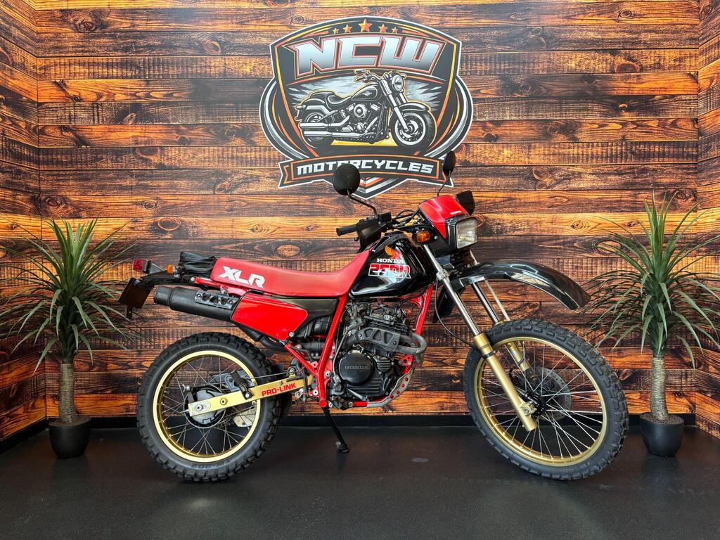 Honda XLR250 Unlisted