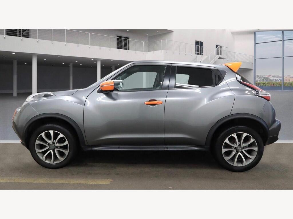 2017 Nissan Juke thumbnail 4