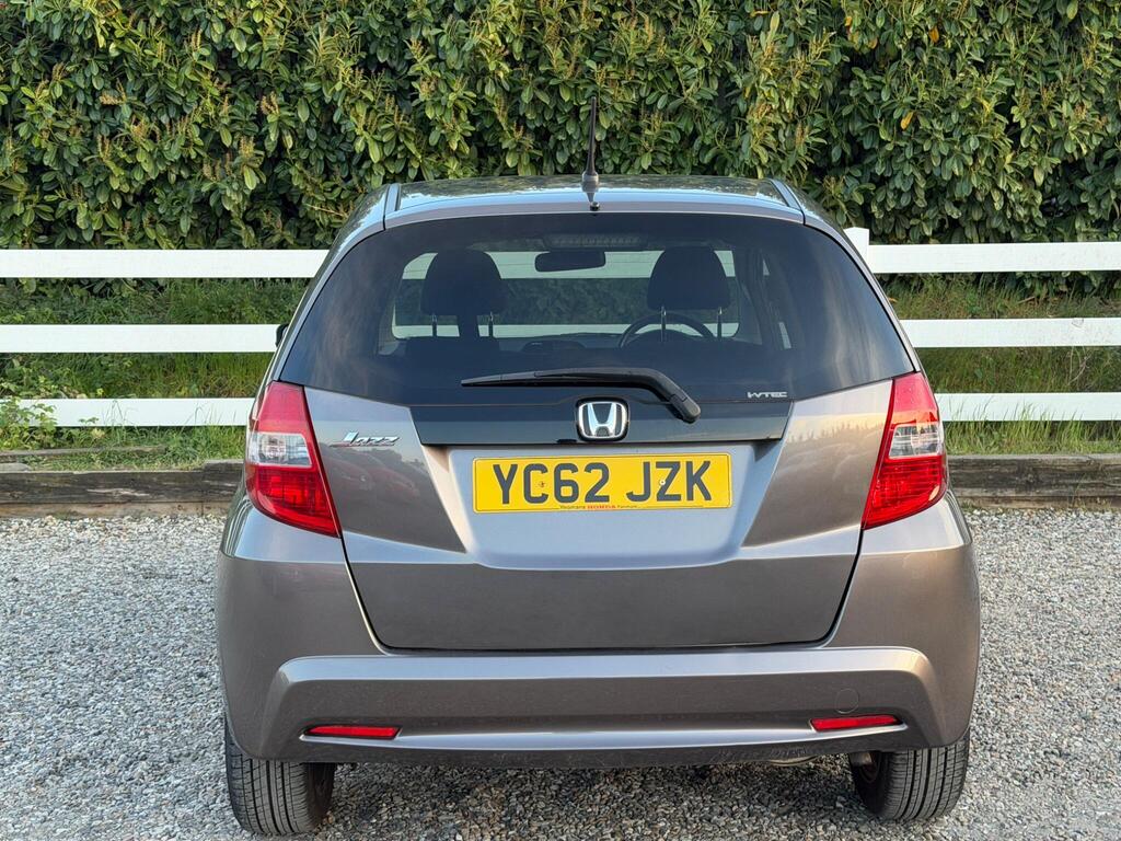 2012 Honda Jazz thumbnail 11