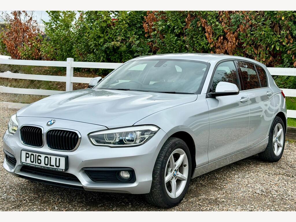 2016 BMW 1 Series thumbnail 17