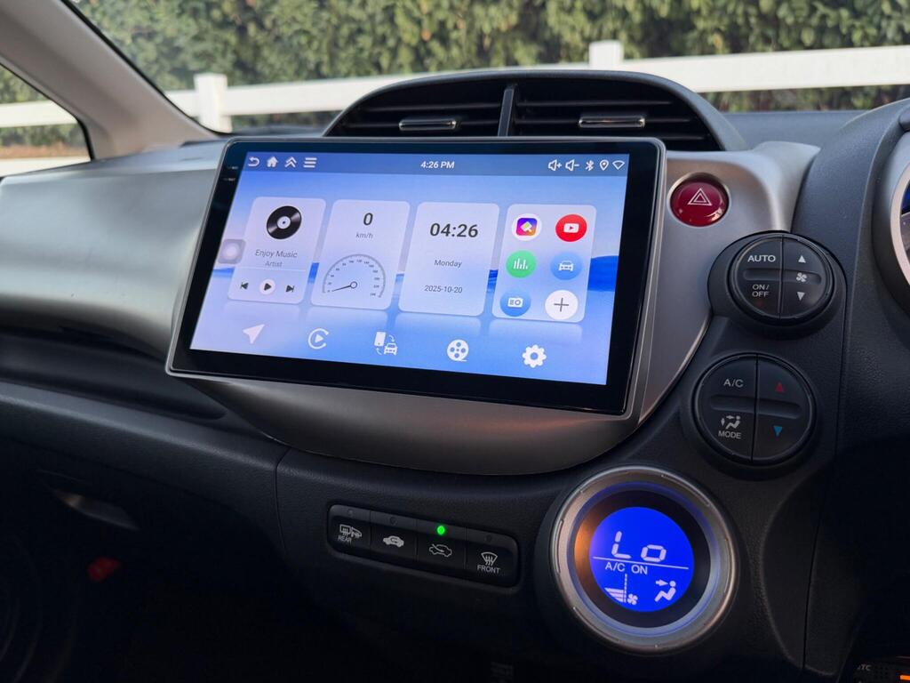 2012 Honda Jazz thumbnail 25