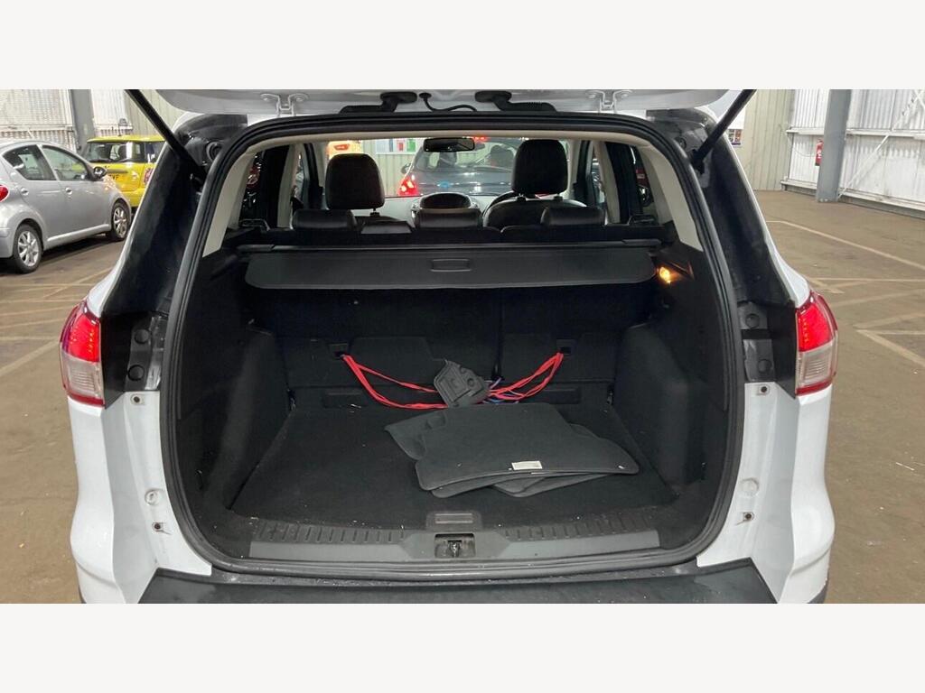 2015 Ford Kuga thumbnail 8