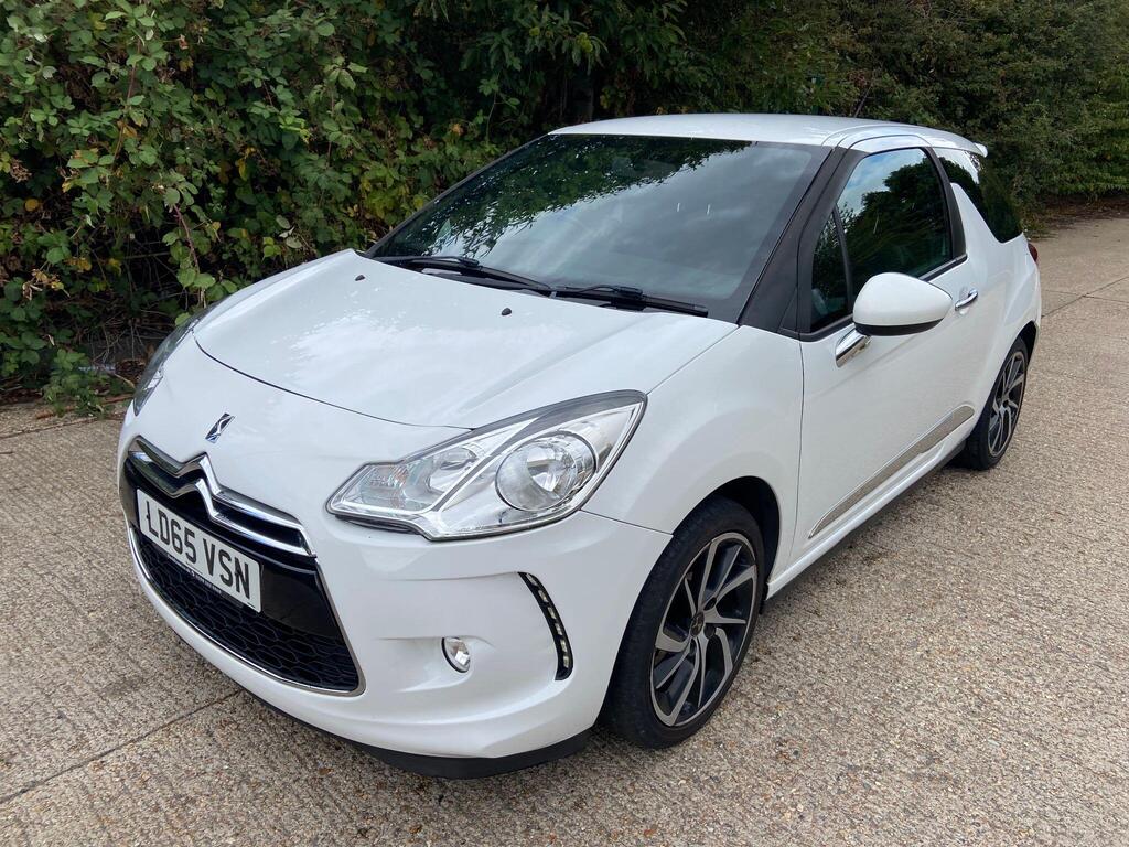 DS AUTOMOBILES DS 3 Hatchback 1.2 PureTech DStyle Nav Euro 6 (s/s) 3dr