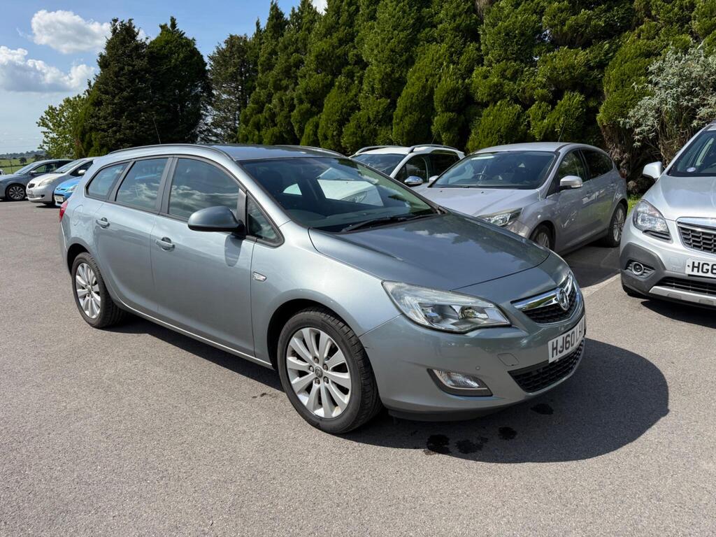 Vauxhall Astra Estate 1.7 CDTi ecoFLEX Exclusiv Sports Tourer Euro 5 5dr