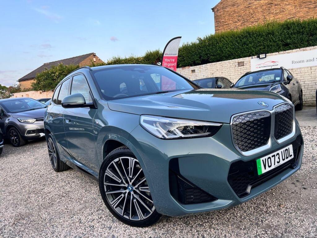 BMW iX1