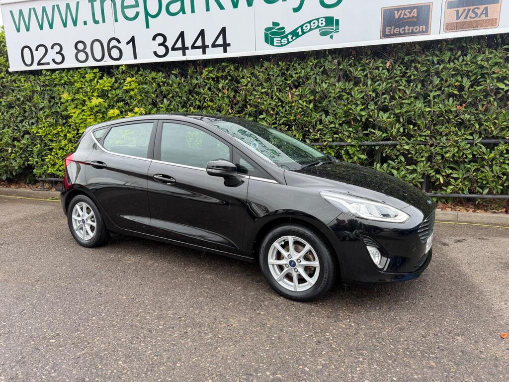 Ford Fiesta Hatchback 1.0T EcoBoost Zetec Euro 6 (s/s) 5dr