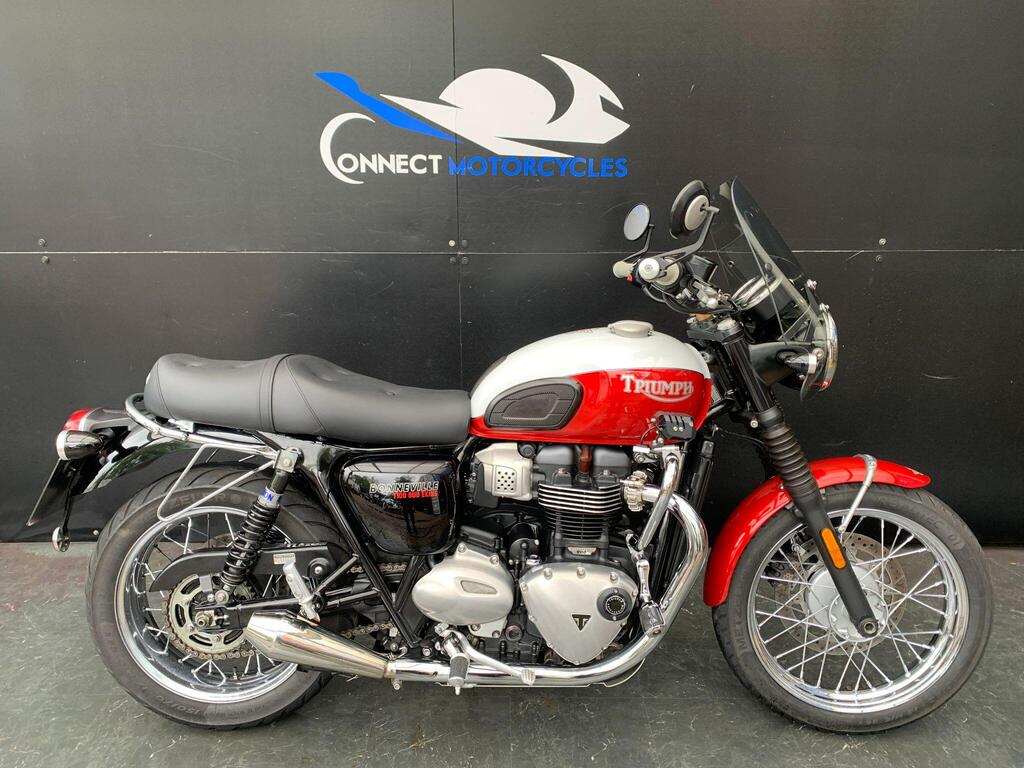 Triumph Bonneville T100