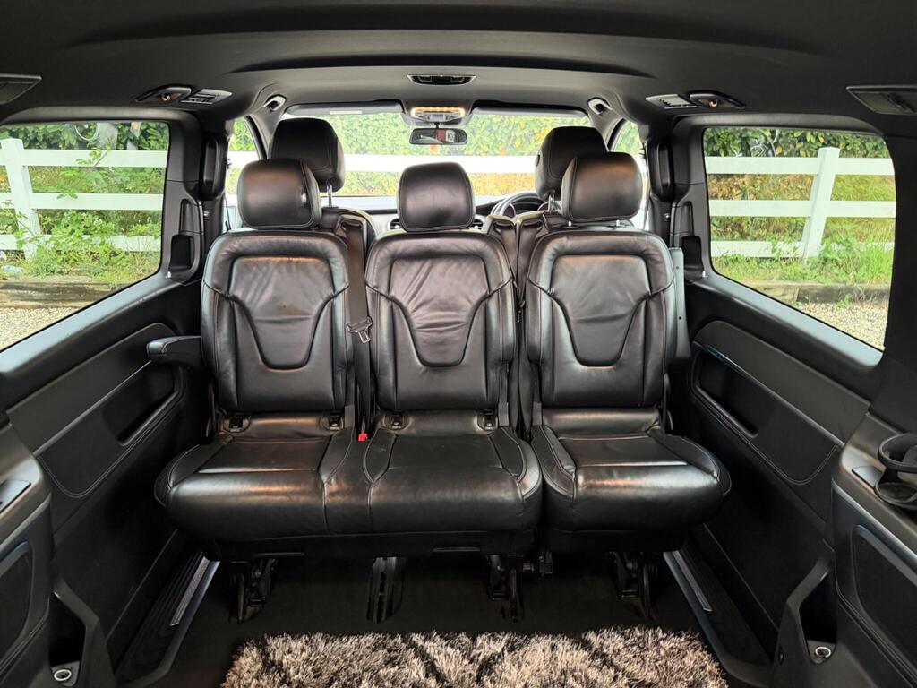 2015 Mercedes-Benz V Class thumbnail 21