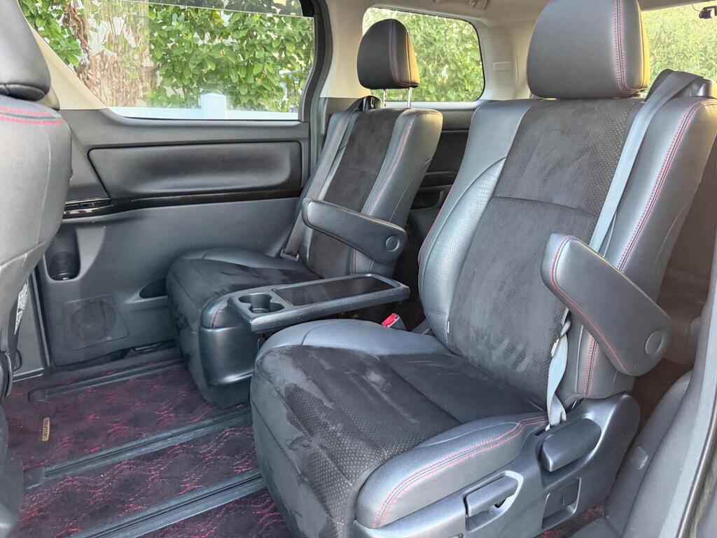 2013 Toyota Vellfire thumbnail 34