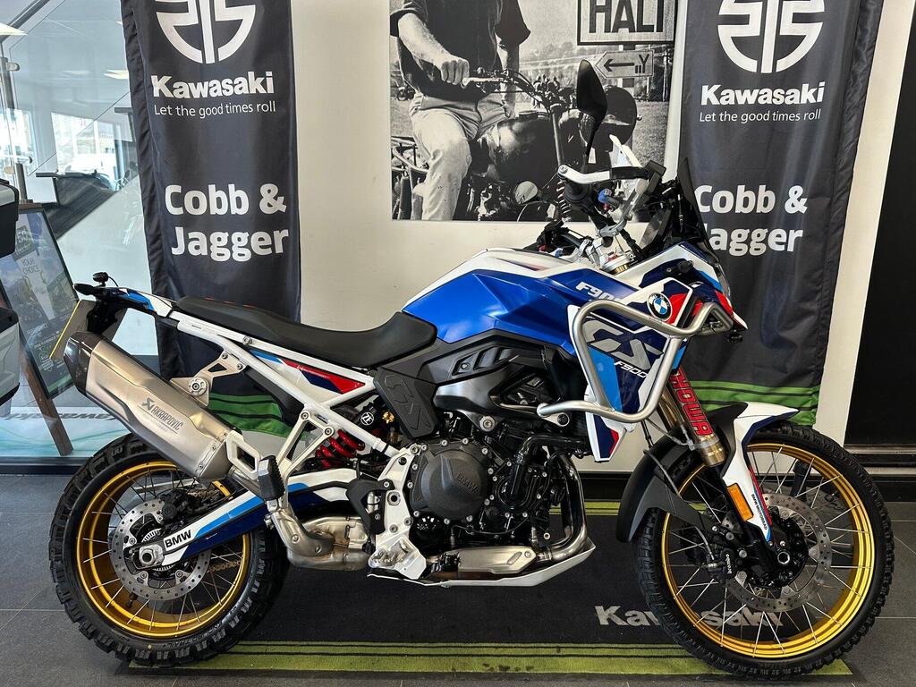 BMW F 900 GS