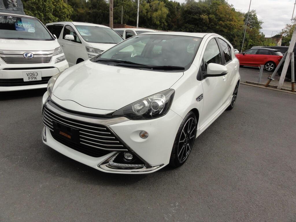 Toyota Aqua Hatchback HYBRID GAZOO Gs EDITION CAR VX REPORT
