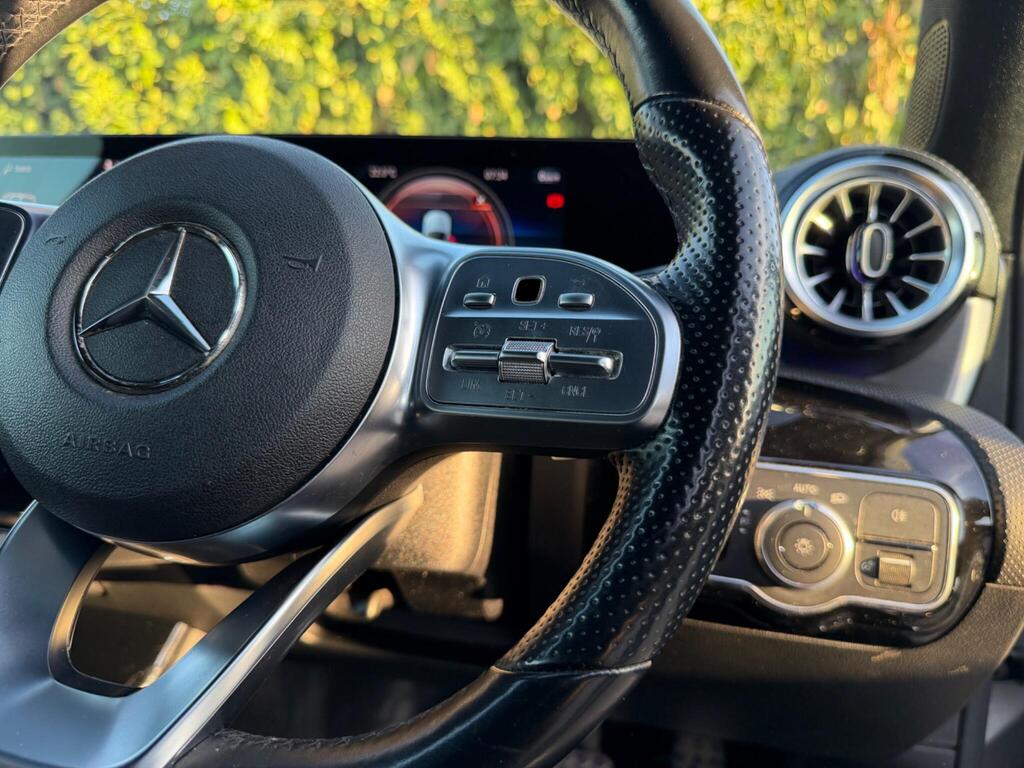 2022 Mercedes-Benz A Class thumbnail 40