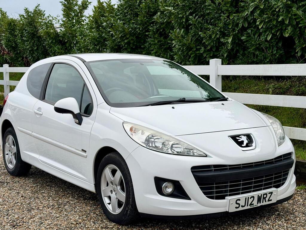 2012 Peugeot 207 thumbnail 7