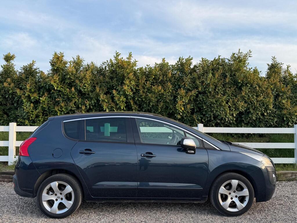 2011 Peugeot 3008 thumbnail 11