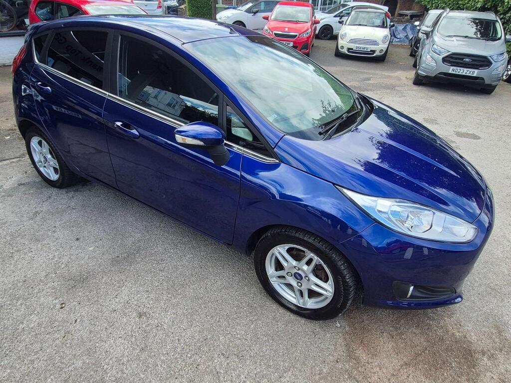 Ford Fiesta Hatchback 1.6 Zetec Powershift Euro 5 5dr