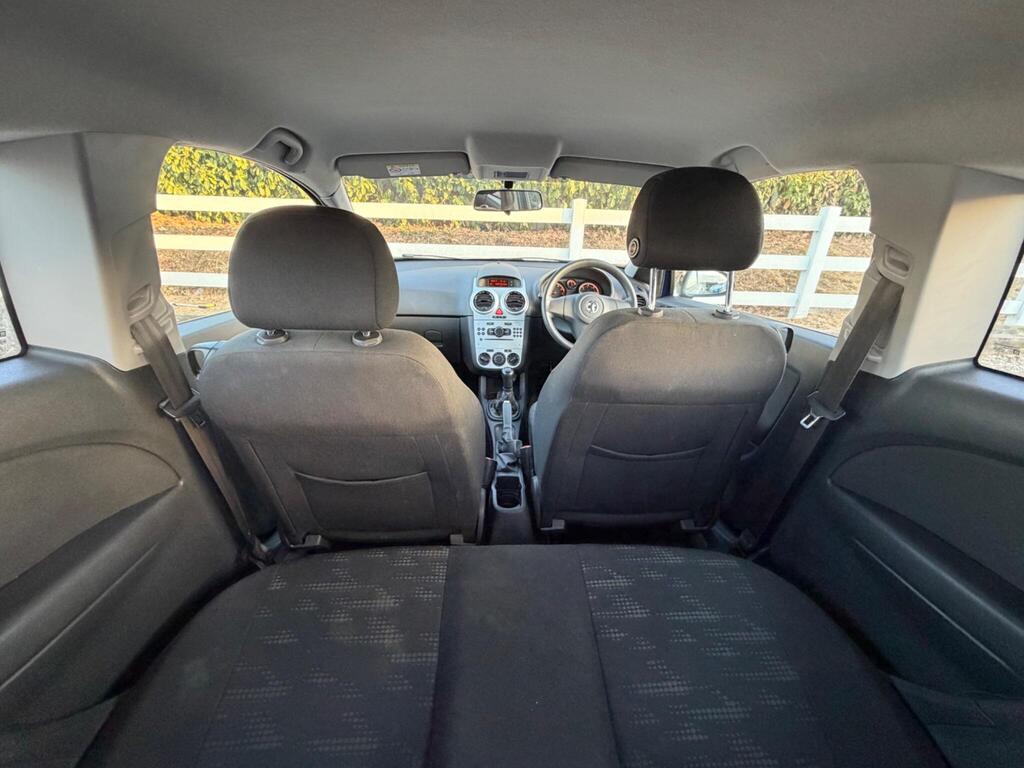 2014 Vauxhall Corsa thumbnail 19