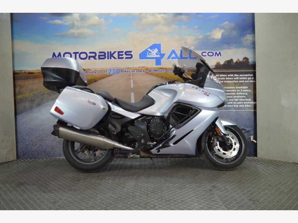 Triumph Trophy 1200