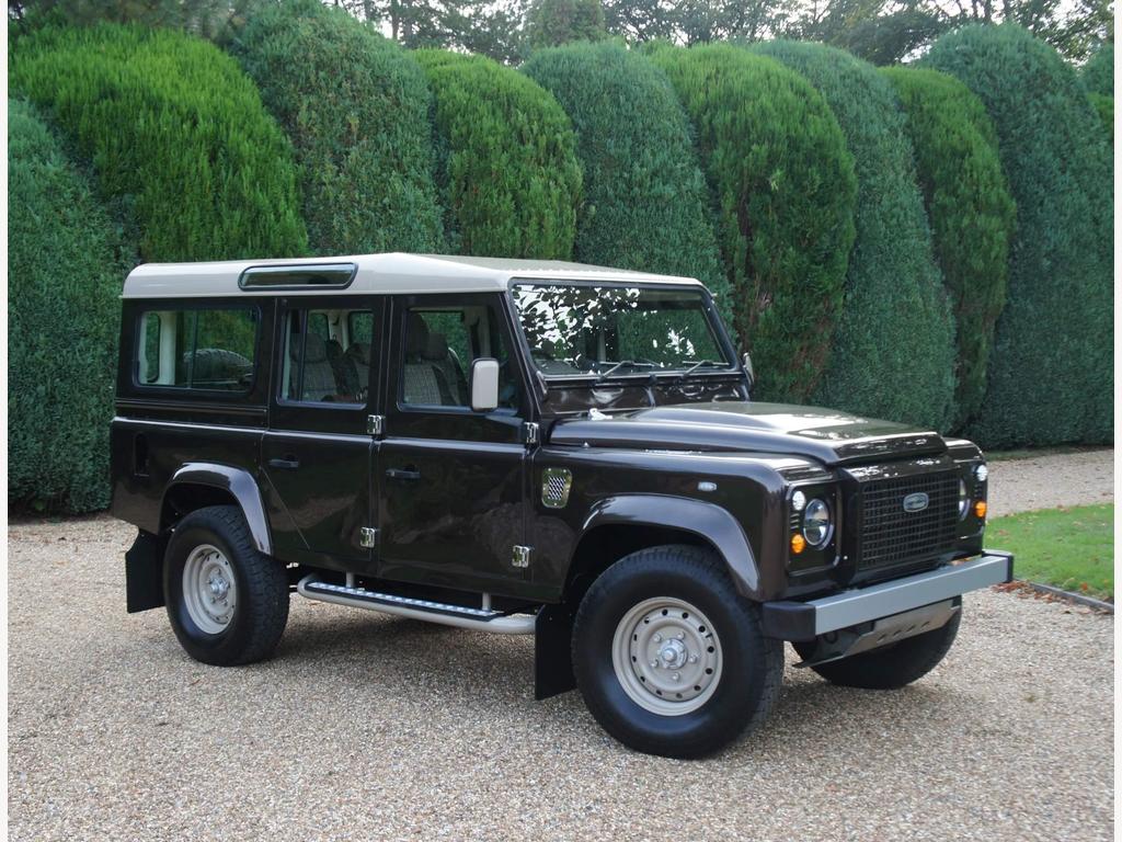 Land Rover Defender 110 SUV 2.4 TDCi County Station Wagon